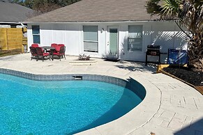 Modern Pflugerville Getaway w/ Private Pool!