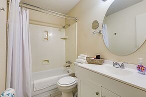 Family-friendly Mobile Retreat w/ Spacious Yard!