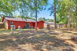 Family-friendly Mobile Retreat w/ Spacious Yard!