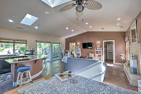 Bright Poway Studio w/ Shared Outdoor Pool!
