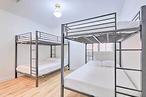 Pool Table, Putting Green: Luxury Oasis in Mesa