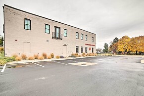 Luxe Manistee Condo w/ Balcony & River Views!