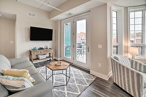 Luxe Manistee Condo w/ Balcony & River Views!