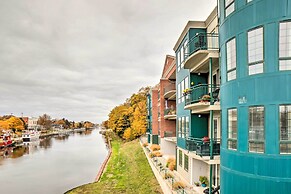 Luxe Manistee Condo w/ Balcony & River Views!