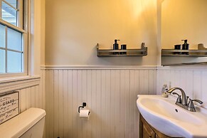 Mattituck Home w/ Fireplaces - Near Wineries