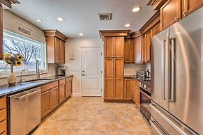 Mattituck Home w/ Fireplaces - Near Wineries