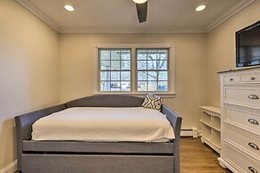 Mattituck Home w/ Fireplaces - Near Wineries