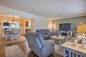 Mattituck Home w/ Fireplaces - Near Wineries