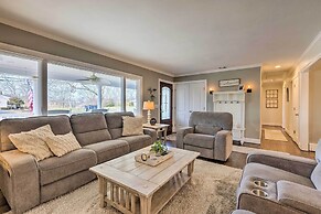 Mattituck Home w/ Fireplaces - Near Wineries