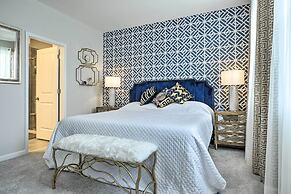 Tasteful Durham Townhome - 6 Mi to Downtown!