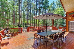 Hot Tub & Game Room: All-season Pinetop Cabin