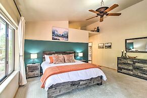 Hot Tub & Game Room: All-season Pinetop Cabin