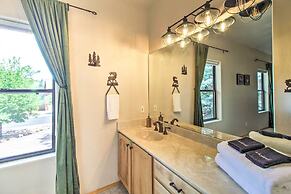 Hot Tub & Game Room: All-season Pinetop Cabin