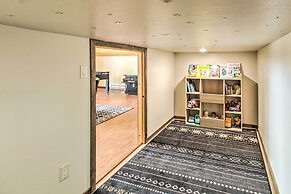 Hot Tub & Game Room: All-season Pinetop Cabin