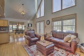 Large Deck & Pool Access: Albrightsville Home