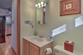 Large Deck & Pool Access: Albrightsville Home