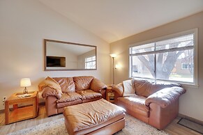 Flagstaff Townhome w/ Grill ~ 3 Mi to Downtown!