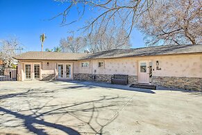 Spacious Glendale Home w/ Outdoor Kitchen!