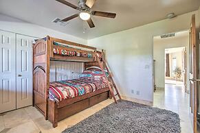 Spacious Glendale Home w/ Outdoor Kitchen!