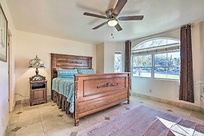Spacious Glendale Home w/ Outdoor Kitchen!