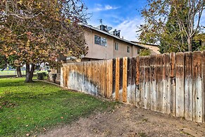 Central Bakersfield Townhome w/ Private Patio