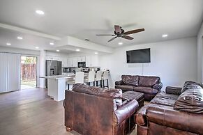Central Bakersfield Townhome w/ Private Patio