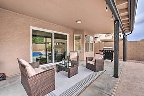 Heated Pool, 2 Mi to Dtwn: Central Peoria Home!