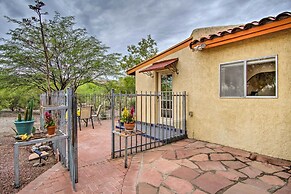 Charming Tucson Casita Near Hiking & Biking!