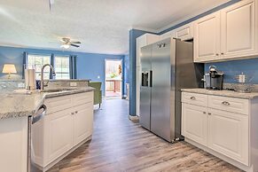 Mountain-view Zirconia Home: Walk to Lake Summit!