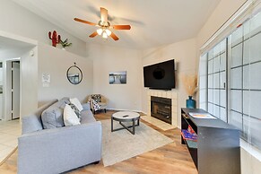 7 Mi to Dtwn Chandler: Pet-friendly Condo w/ Pool