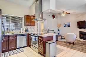 7 Mi to Dtwn Chandler: Pet-friendly Condo w/ Pool