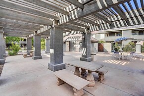 7 Mi to Dtwn Chandler: Pet-friendly Condo w/ Pool