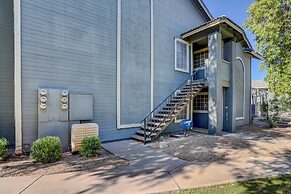 7 Mi to Dtwn Chandler: Pet-friendly Condo w/ Pool