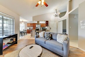 7 Mi to Dtwn Chandler: Pet-friendly Condo w/ Pool