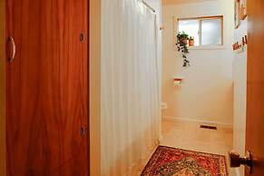 Port Angeles Pad < 1 Mi to Olympic Nat'l Park