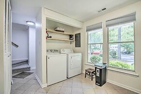 Walk to Dtwn & Breweries: Townhome in Cary!