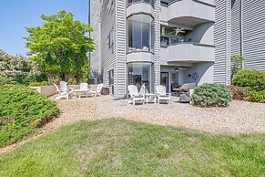 Sun-filled Condo w/ Smith Mountain Lake Views