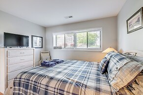 Sun-filled Condo w/ Smith Mountain Lake Views