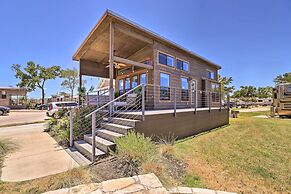 Upscale Tiny Home - Boho-chic Austin Getaway!