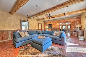 Eureka Springs Area Cabin w/ Deck + 7 Acres!