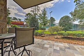 Idyllic Montgomery Condo w/ Pool & Lake View!