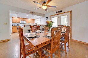 Riverfront Camp Verde Retreat w/ Game Room