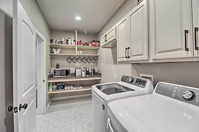 2 Mi to Lake: Marvelous Pinetop Home w/ Fireplaces