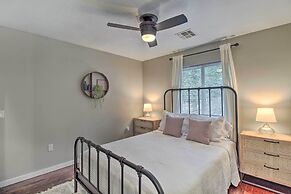 2 Mi to Lake: Marvelous Pinetop Home w/ Fireplaces