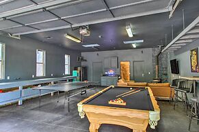 2 Mi to Lake: Marvelous Pinetop Home w/ Fireplaces