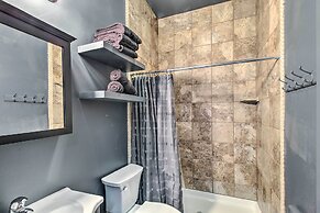 2 Mi to Lake: Marvelous Pinetop Home w/ Fireplaces