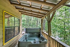 'bumblebee Cottage' Murphy Retreat w/ Hot Tub