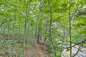 'bumblebee Cottage' Murphy Retreat w/ Hot Tub