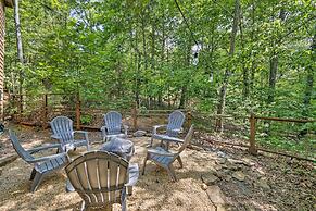 'bumblebee Cottage' Murphy Retreat w/ Hot Tub