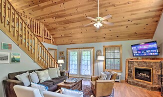 'bumblebee Cottage' Murphy Retreat w/ Hot Tub
